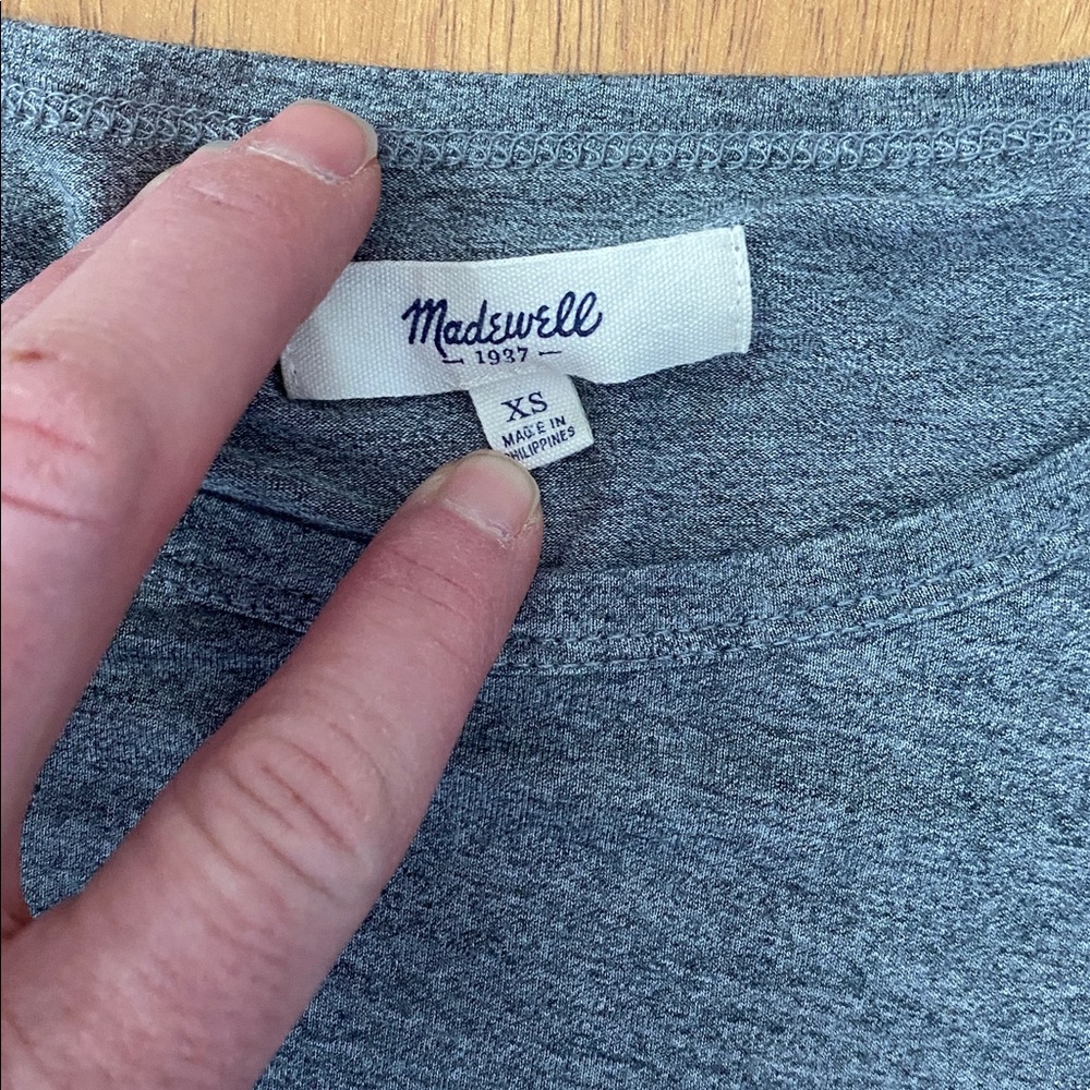Madewell Heather Gray Long Sleeve Pocket Tee - Picture 3 of 11